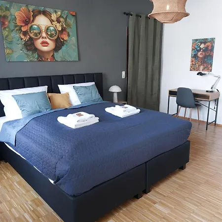 Maremar - Luxus Boxspringbett - Kueche - Arbeitsplatz - Wlan