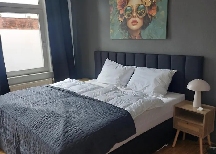 Maremar - Luxus Boxspringbett - Kueche - Arbeitsplatz - Wlan