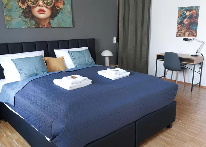 Maremar - Luxus Boxspringbett - Kueche - Arbeitsplatz - Wlan